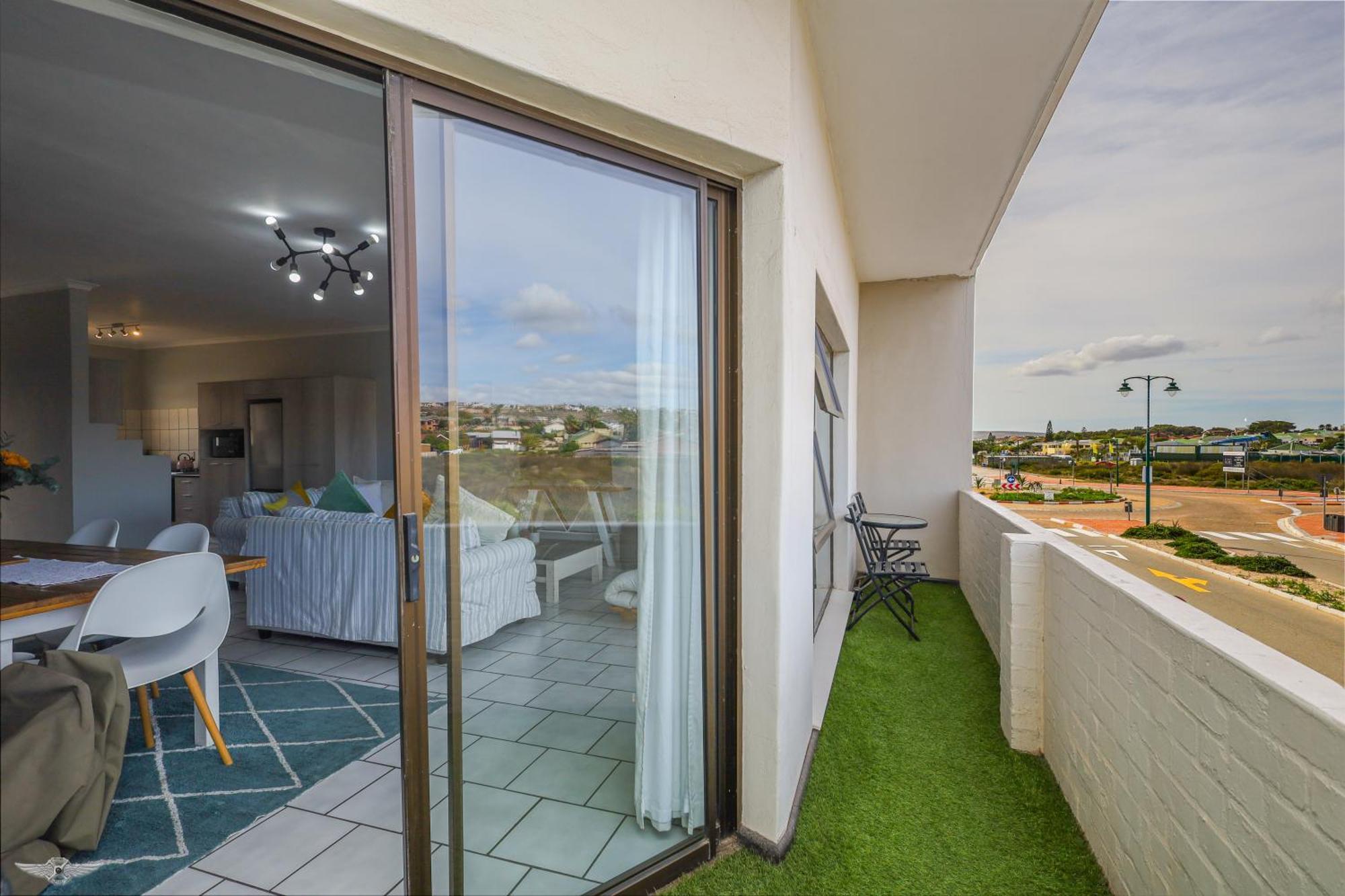 Madriko 23 - Spacious Midtown Langebaan Beach Apartment Esterno foto